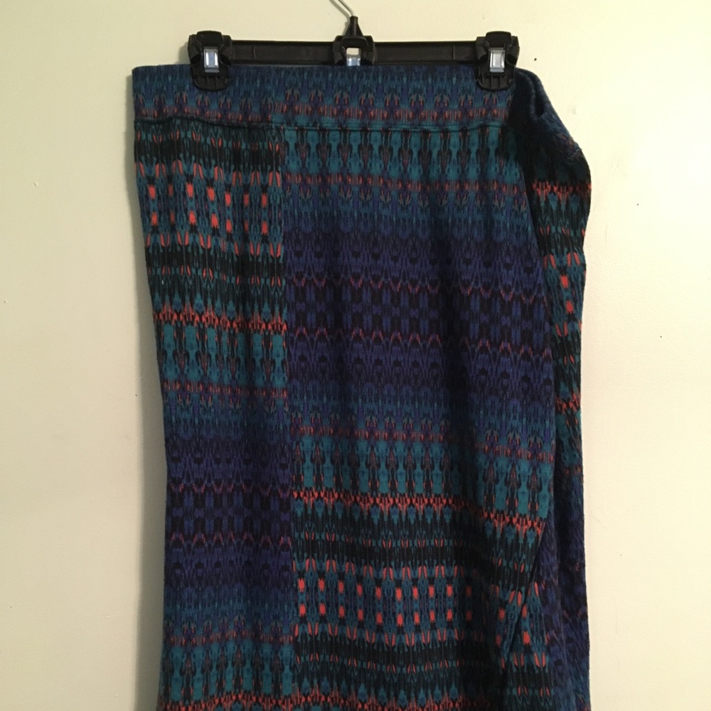 Pattern skirt